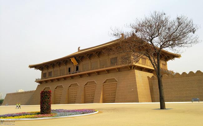 The gate of the Daming Palace Relics Park, Xi'an