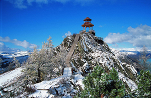 China Tours, China Attraction, Xinjiang Travel Guide, Fishing Pavilion