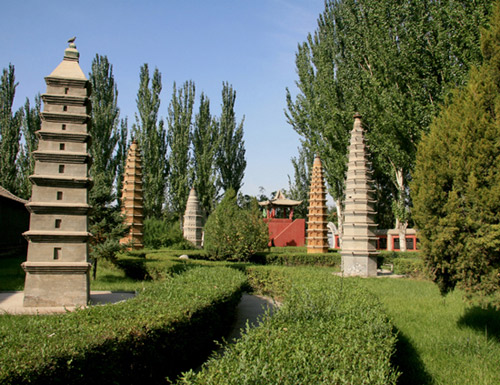China Tours,Ningxia Tours,Western Xia Mausoleums