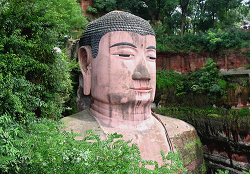 Leshan Giant Buddha is hailed as a large-scale masterpiece defying natural laws.