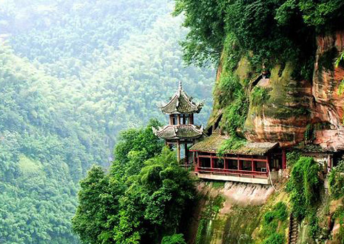 Amazing scenery in Emei Mountain