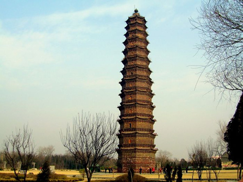 Iron Pagoda,Kaifeng Attraction,Kaifeng Tour,Henan Tours,China Tours