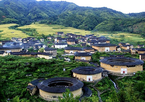 Chuxi Earthen Buiulding Cluster,Xiamen Attractions,Fujian Tours,China Tours