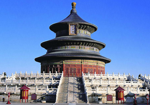The Temple of Heaven in Beijing is the place wthere ancient Chinese emperors worshipped the Heaven.
