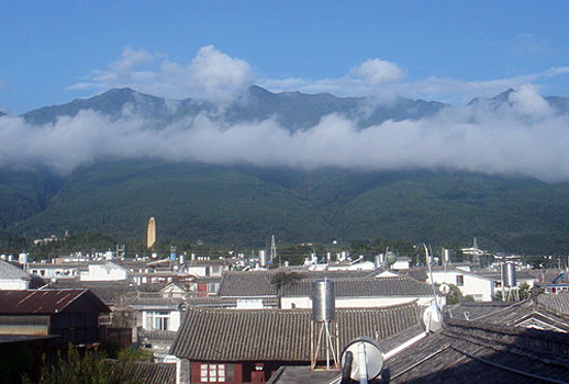 You may see the great Cangshan Mountain in the ancient city of Dali