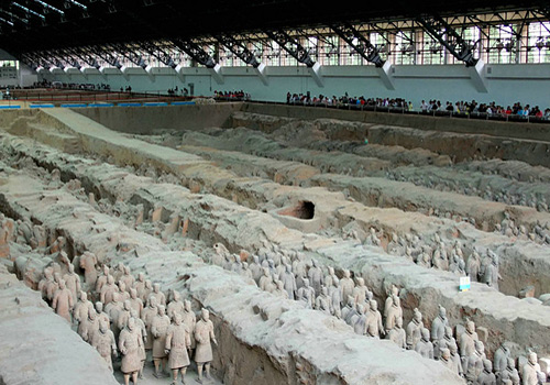 The Terracotta Warriors and Horses of Emperor Qinshihuang is considered to be "the eighth world wonder".