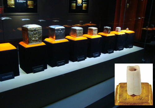 The sariras of Sakyamuni are preserved in the Famen Temple Scenic Spot.