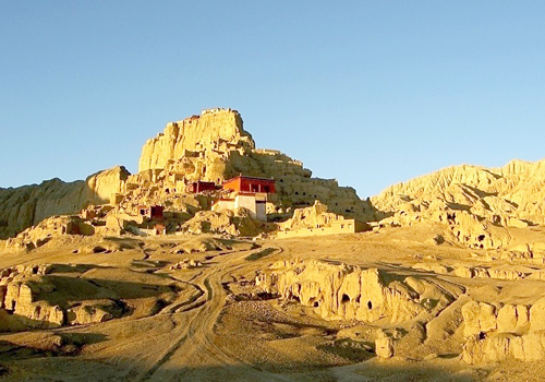 Guge Kingdom has survived for 700 years but mysteriously disappeared in 17th century.