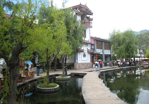 Shuhe Ancient Town is an important part of Lijiang Ancient Town.
