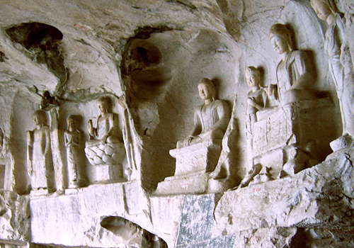 Reckoned as one of spectacular grotto arts, Bizaklik Thousand Buddha Caves is on a par with Longmen Grottoes and Dunhuang Grottoes of China.