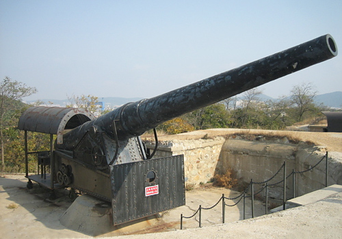 A historical cannon in Lvshun,Dalian