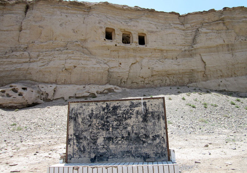 Three Immortals Buddhist Caves are the oldest Buddhism caves in west China.