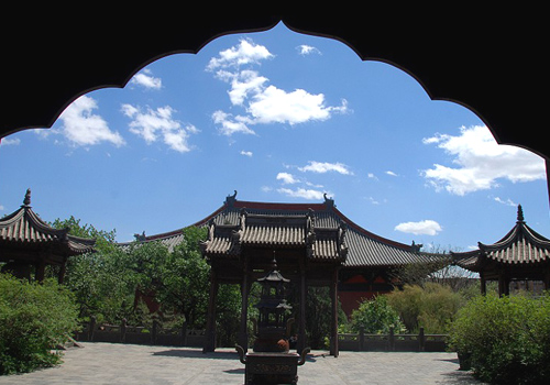 The Shanhua Temple in Datong is a Buddhist temple with a history of more than 1000 years.