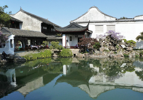 The garden area is an ensemble of architectures around the pool.