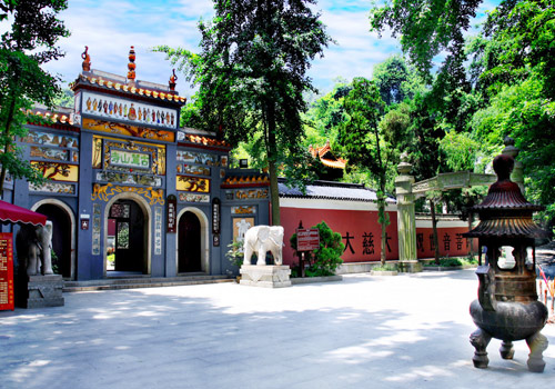 The ancient Lushan Temple,Yuelu Hill Scenic Area