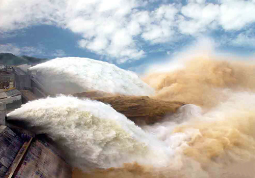 Yellow River,the second longest river in China,was the cradle of ancient Chinese civilizations.