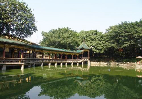 E Ling Park is Chongqing's earliest private garden built in late Qing Dynasty. 