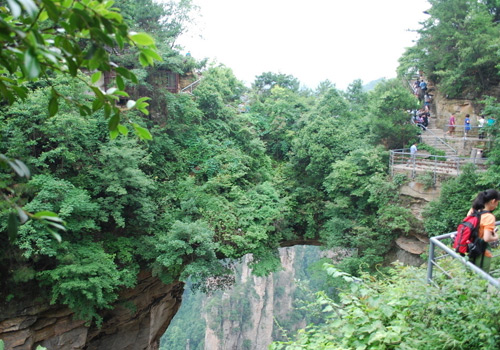 The NO.1 Natural Brige in the World in Yangjiajie Scenic Area spans over two mountains.