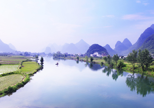 The Yulong River is a tributary of Li River in Guilin City,Guangxi Zhuang Autonomous Region.