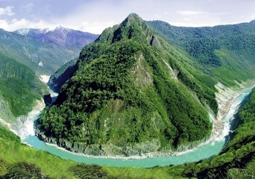 The Yarlung Zangbo Grand Canyon of Nyingchi is the deepest canyon in the world.