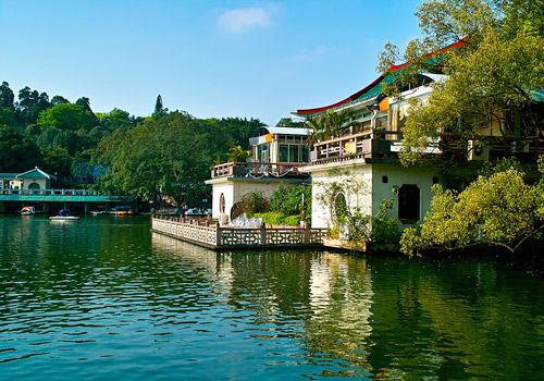 White Dragon Lake has used this name for over 900 years since Northern Song Dynasty.