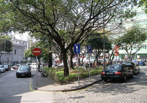Camoes square is the square of District of St. Anthony's Church.