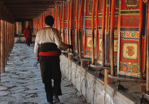 Xiahe  (B,L)