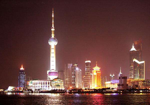 Huangpu River is the symbol and the mother river of Shanghai.