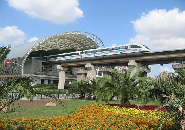 maglev train