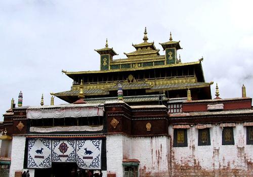 Front of Trandruk Monastery