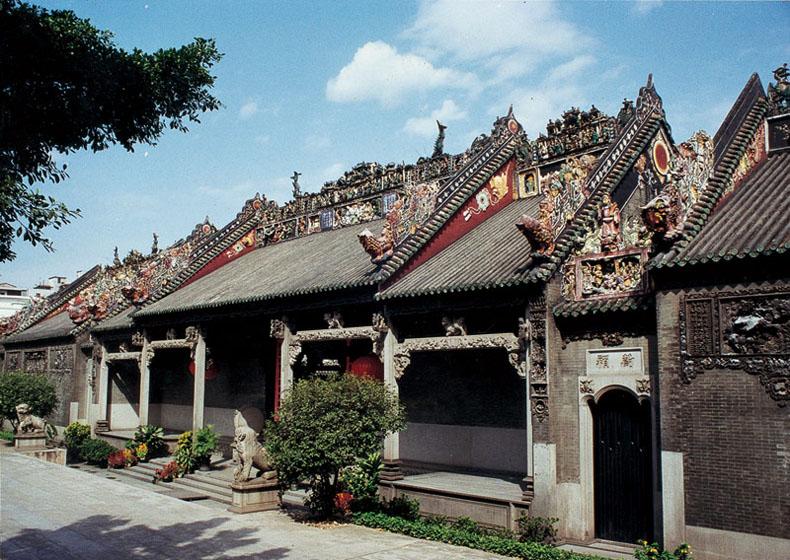 Ancestral Temple of the Chen Family is a Famous Construction of Guangdong Province