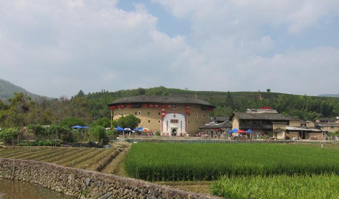 Huaiyuan Building is the best preserved earthen building with the most exquisite construction technology in Nanjing.