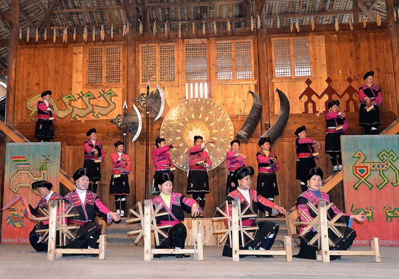 Yao peoples' performance in Yao and Zhuang Ethnic Tribes of Longsheng County, Guilin