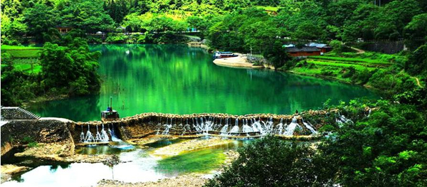 Guizhou Daqikong Scenic Area