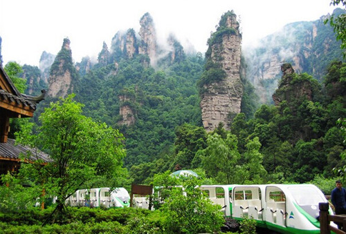 Ten-mile Natural Gallery in Zhangjiajie Ten-mile Natural Gallery in Zhangjiajie