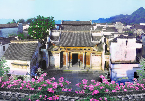 The beautiful Nanping Ancient Village of Huangshan is famous for its ancient ancestral halls complex.