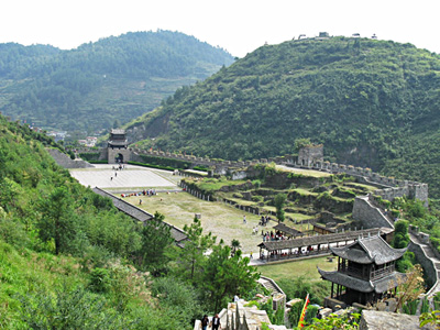China Tours, China Travel Guide, Southern Great Wall of Hunan