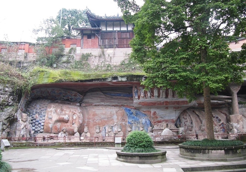 Baodingshan and Beishan are the most well-known and popular sites for marvelous carvings skills, magnificent scales, various religious themes, and lifelike statues. 