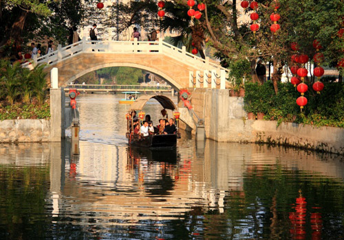Drifing on the river of Xitang Ancient Town of Zhejiang.
