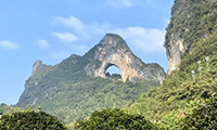 The moon hill and our creative guest